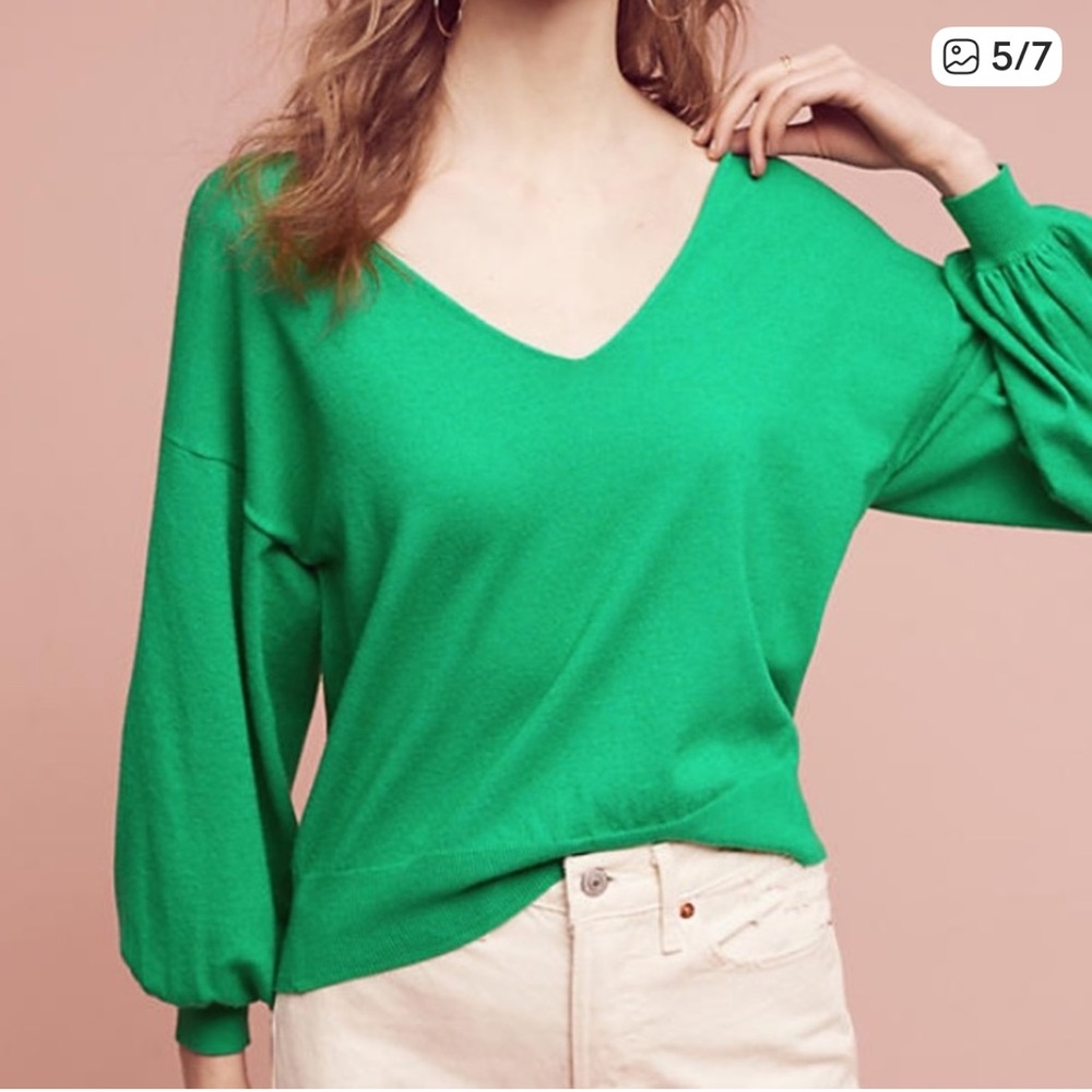 Line & Dot Vibrant Green V-Neck Balloon Sleeve Sweater